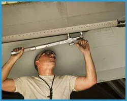 United Garage Door Garland, TX 972-649-0511 - sidebar-door-install-15-05m